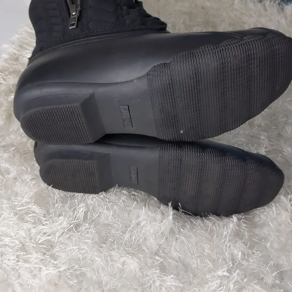 Sperry Black Quilted Duck Boots - Picture 6 of 10